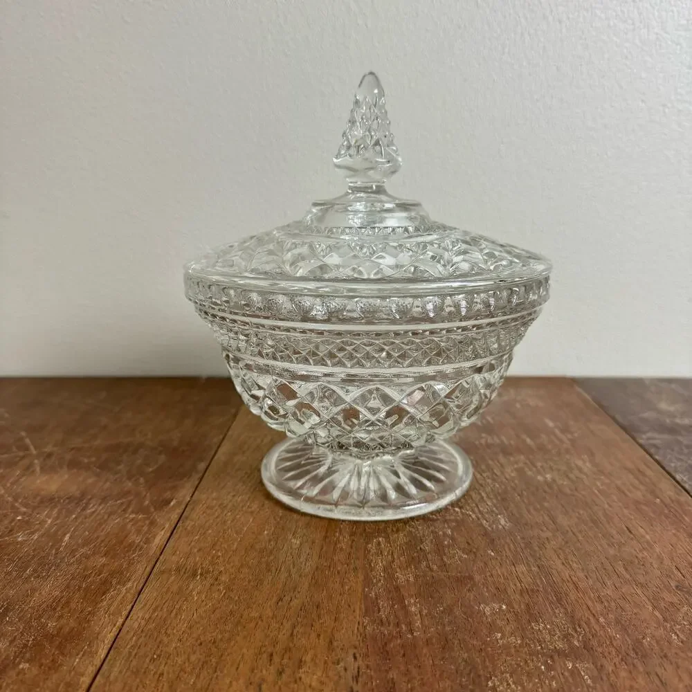 Anchor Hocking Wexford Pressed Glass Diamond Pedestal Candy dish with lid